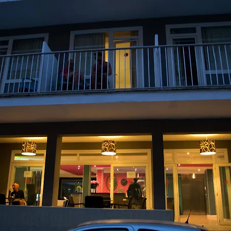 泰德酒店 酒店 3*